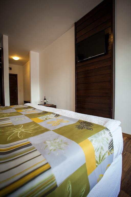 Roata Faget Inn Cluj Napoca Ruang foto